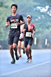 BIB: 22232, 1301, 27093
                            <button type="button" onclick="openModal(10117607)" class="btn btn-primary btn-sm float-right btn-popup" data-toggle="modal" data-target=".modal-high-quality">
                        <i class="fas fa-shopping-cart"></i> Add to Cart
                    </button>
                                            <button type="button" onclick="isThisMe(10117607, true)" class="btn btn-success btn-sm float-right btn-popup btn-isme hidden" data-toggle="tooltip" data-placement="bottom" title="นี่คือรูปของคุณใช่ไหม คลิกที่นี่เพื่อเอาเข้าอัลบั้ม">
                        <i class="fas fa-plus"></i> Add to album
                    </button>
                    <button type="button" onclick="isThisMe(10117607, false)" class="btn btn-warning btn-sm float-right btn-popup btn-isnotme hidden">
                        <i class="fas fa-ban"></i> Remove from album
                    </button>
